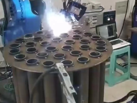 環(huán)縫自動焊接機(jī)